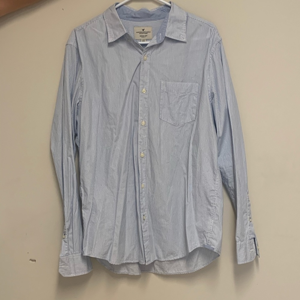 American Eagle button down t-shirt